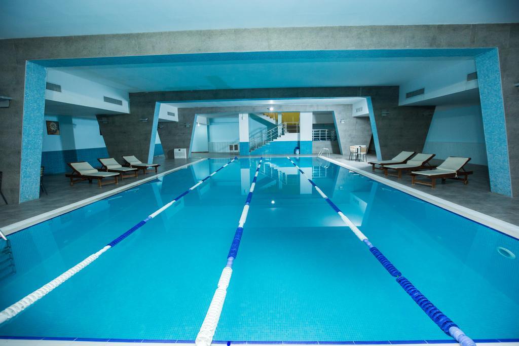 Caspian Business Hotel & Spa Baku Exterior foto